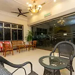 Fully Hotel Desa Tebrau
