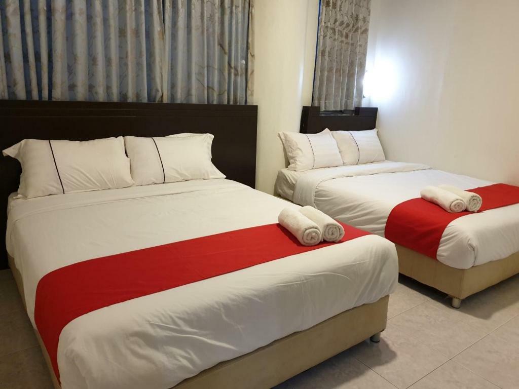 Fully Desa Tebrau Hotel